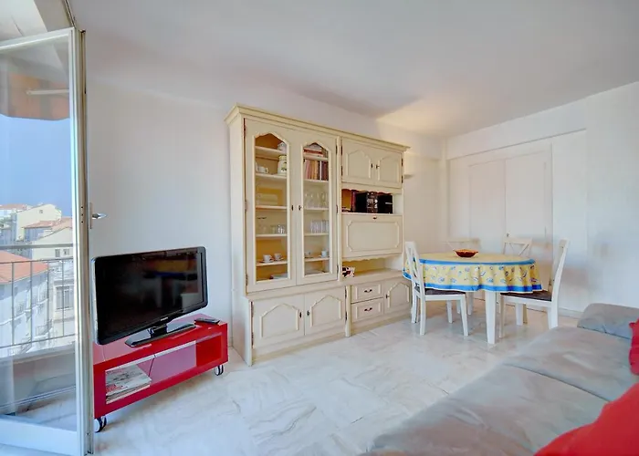 2 Room In Center Very Comfortable With Wi Fi Daire Cannes