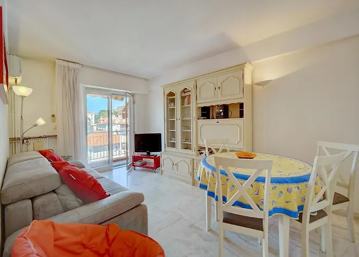 Daire 2 Room In Center Very Comfortable With Wi Fi