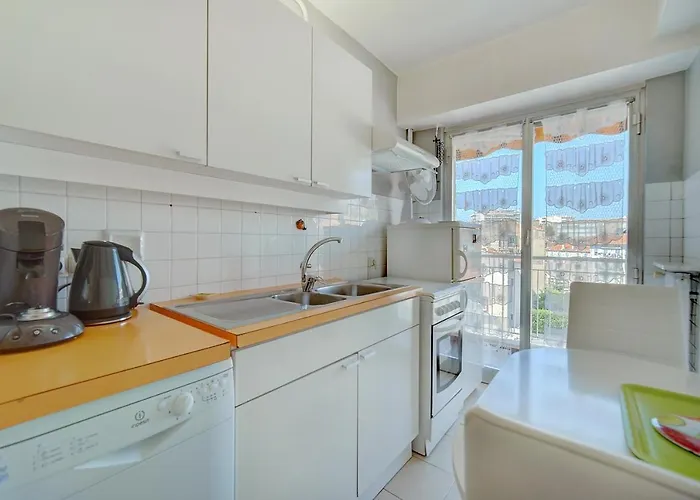 2 Room In Center Very Comfortable With Wi Fi * Cannes