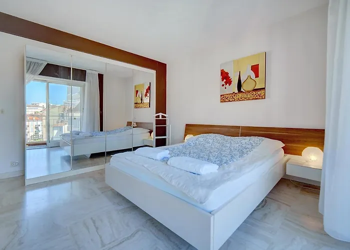 2 Room In Center Very Comfortable With Wi Fi